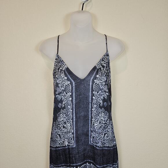 Revolve The Jetset Diaries Maxi Dress Tassels Boho Travel Tie Back TJD Size S - Picture 3 of 12